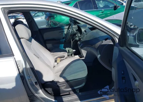 2008 Hyundai Elantra Gls/Se из США, поврежденный, VIN KMHDU46D18U359753